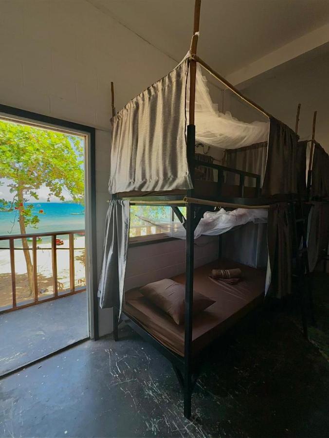 Seashell Guesthouse, Bar And Tattoos Koh Rong Sanloem Exterior foto
